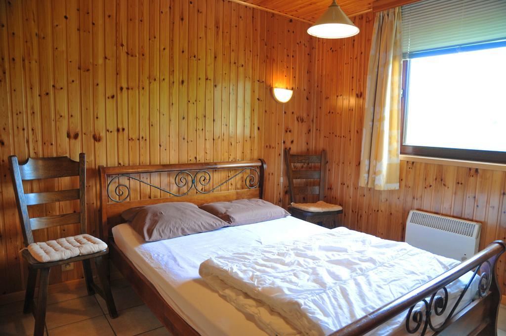 Villa Mare Aux Saules Hotton Habitación foto